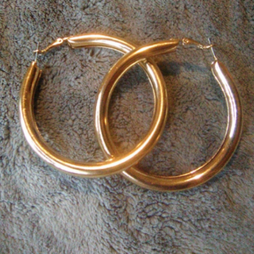 H & M gold Hoop earrings